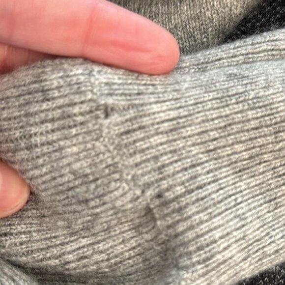 Free People Small Gray Cashmere Sweater - Picture 10 of 10